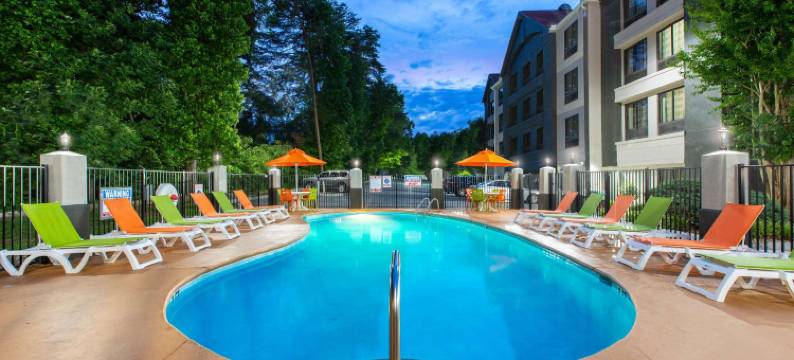 鸽子谷-埃摩特巷温德姆速8酒店(Super 8 by Wyndham Pigeon Forge Dollywood Lane)图片