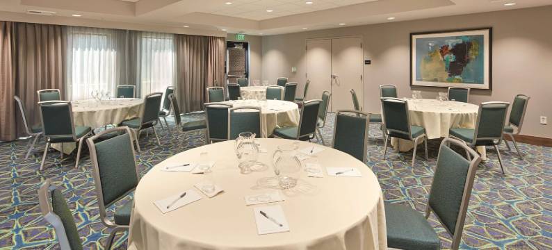 希尔顿欢朋套房酒店-萨克拉门托CSUS(Hampton Inn & Suites Sacramento at Csus)图片