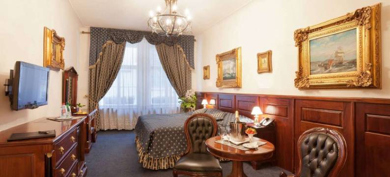 金树酒店(Hotel U Zlatého Stromu Prague by Bhg)图片