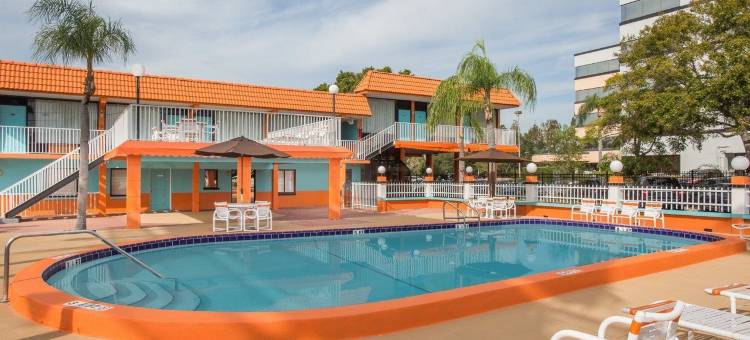 豪生温德姆酒店-克利尔沃特或达尼丁(Howard Johnson by Wyndham Clearwater - Dunedin)图片