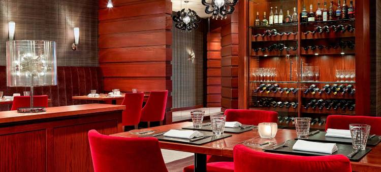 卡尔加里喜来登骑士酒店(Sheraton Cavalier Calgary Hotel)图片