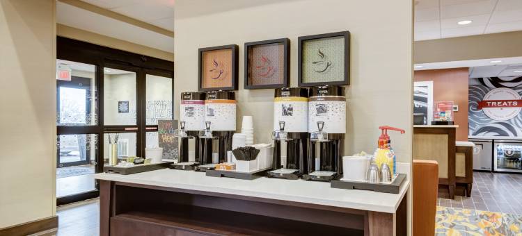 瑟西欢朋酒店(Hampton Inn Searcy)图片