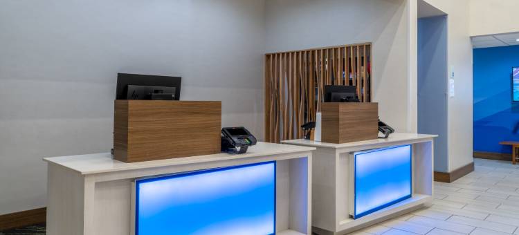 智选假日套房酒店达拉斯东(Holiday Inn Express & Suites Dallas East - Fair Park)图片