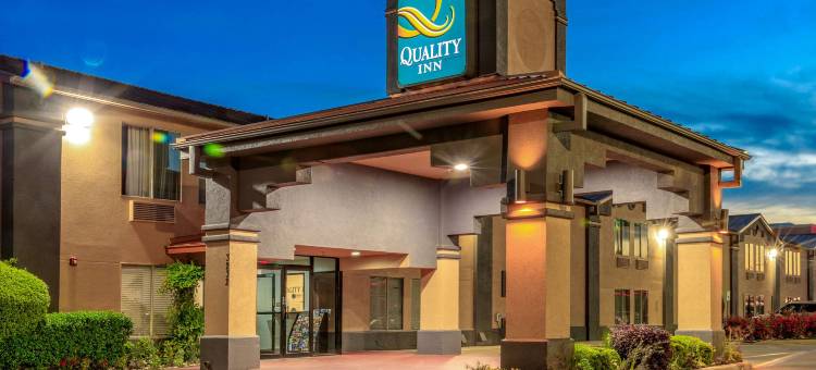 品质酒店福里斯特希尔- 南沃斯堡(Quality Inn Forest Hill - Fort Worth South)图片