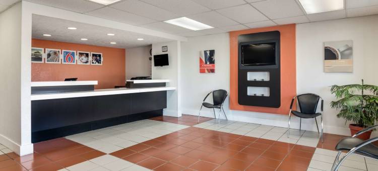 俄亥俄扬斯敦 6 号汽车旅馆(Motel 6 Youngstown, Oh)图片