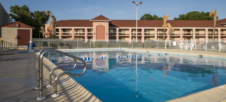 维吉尼亚海滩-诺福克机场红顶酒店(Red Roof Inn Virginia Beach - Norfolk Airport)图片