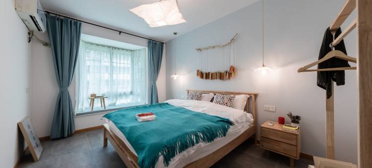 伊舍桃子公寓(人民东路分店)图片