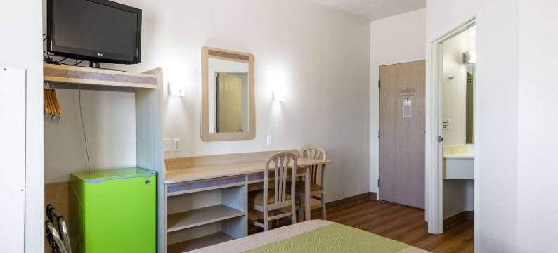 锡达城6号汽车旅馆(Cedar City, UT)图片