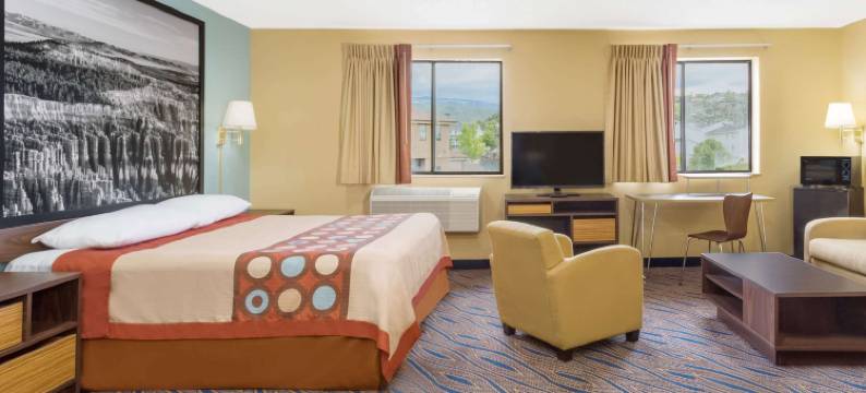 锡达城速 8 酒店(Super 8 by Wyndham Cedar City)图片