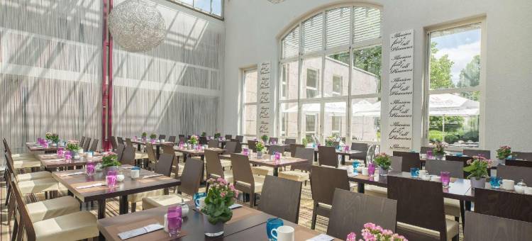 斯图加特费尔巴赫贝斯特韦斯特优质酒店(Best Western Plus Hotel Fellbach-Stuttgart)图片