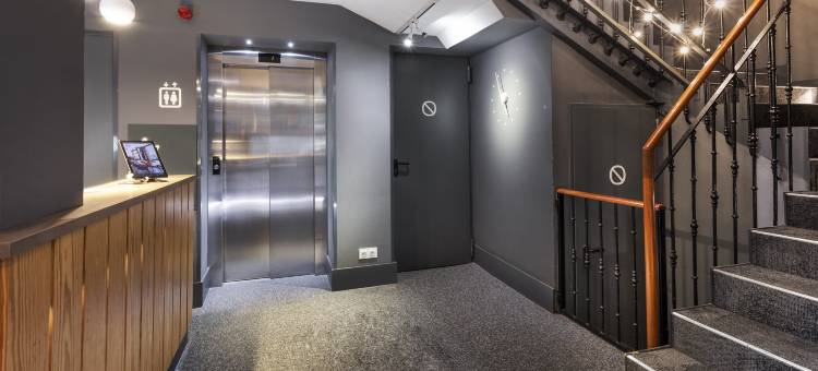 马德里市中心富恩卡拉尔52号民宿酒店(B&B Hotel Madrid Centro Fuencarral 52)图片