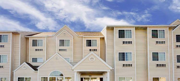 普雷里德欣麦客达温德姆酒店(Microtel Inn & Suites by Wyndham Prairie du Chien)图片