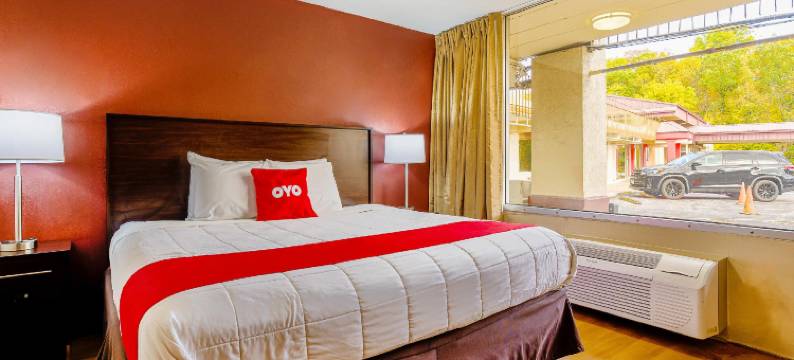 OYO伊利诺伊莫林市区I-74北酒店(Americas Best Value Inn Moline)图片