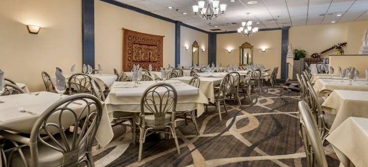 华盛顿堡贝斯特韦斯特酒店(Best Western Fort Washington Inn)图片