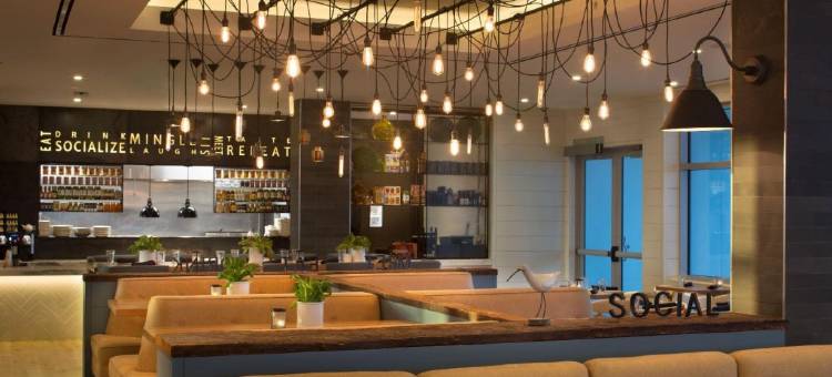 Surf Beach Treasure Island Resort = 冲浪海滩珍宝岛度假村(Surf Beach Treasure Island Resort)图片