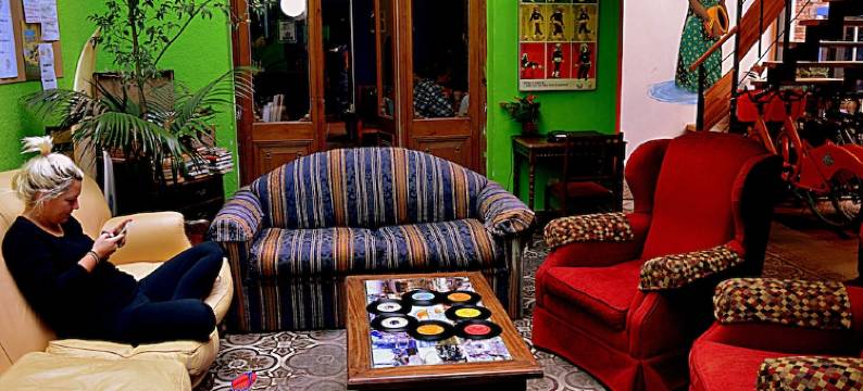 蒙得维的亚康培青年旅舍(Compay Hostel Montevideo)图片