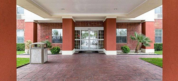 德克萨斯医学中心/雷莱恩公园美茵斯坦套房酒店(MainStay Suites Texas Medical Center/Reliant Park)图片