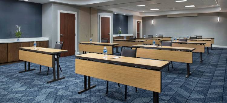 孟菲斯科利尔维尔万怡酒店(Courtyard Memphis Collierville)图片