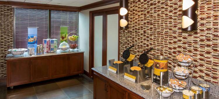 波士顿/马尔伯勒希尔顿欢朋酒店(Hampton Inn Boston/Marlborough)图片