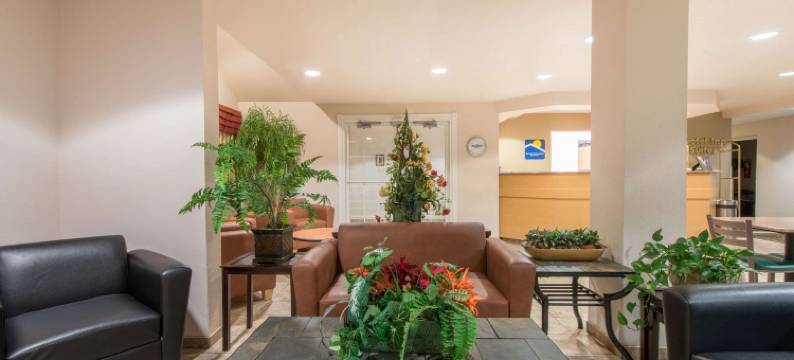 阿尔特斯温德姆麦客达酒店及套房(Microtel Inn & Suites by Wyndham Altus)图片