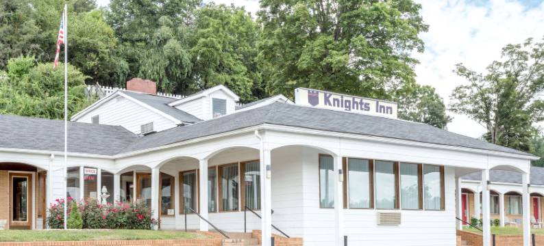 盖拉克斯骑士酒店(Knights Inn Galax)图片