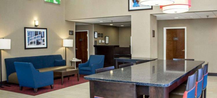 富基瓦里纳舒适套房酒店(Comfort Inn & Suites Fuquay Varina)图片