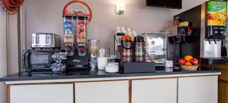 科罗拉多斯普林斯豪生酒店(Howard Johnson by Wyndham Colorado Springs)图片