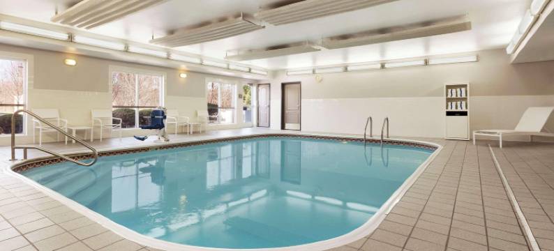 丽笙乡村套房酒店-俄亥俄州哥伦布机场(Country Inn & Suites by Radisson, Columbus Airport, Oh)图片