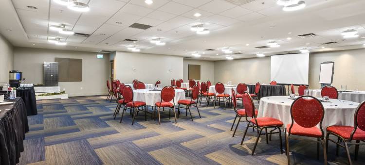 智选假日套房酒店萨里(Holiday Inn Express & Suites Surrey)图片