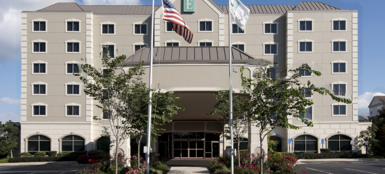 杜勒斯机场希尔顿安泊套房酒店(Embassy Suites by Hilton Dulles Airport)图片