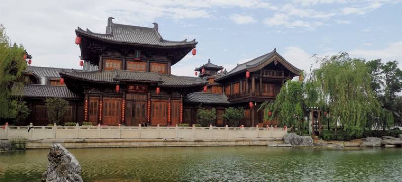 LY方圆几里民宿(中州东路分店)图片