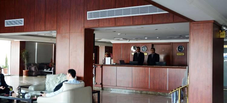 皇冠大厦酒店(Crown Tower Hotel)图片