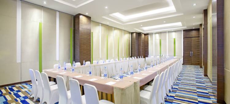 善提卡酒店-西卡朗(Hotel Santika Cikarang)图片