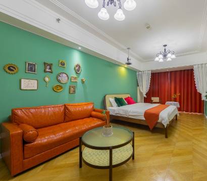 予里设计师民宿(琵琶山路1号分店)