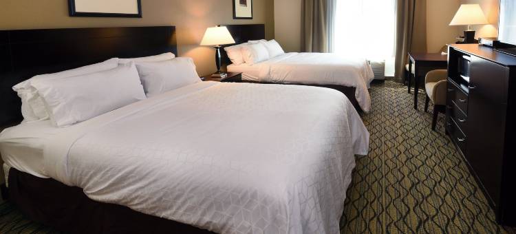 智选假日套房酒店米尔福德(Holiday Inn Express & Suites Milford)图片