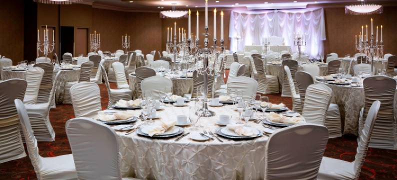 苏圣玛丽湖滨德尔塔酒店(Delta Hotels Sault Ste. Marie Waterfront)图片