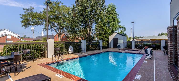 杰克逊珍珠国际机场欢朋酒店(Hampton Inn Jackson/Pearl-Jackson International Airport)图片