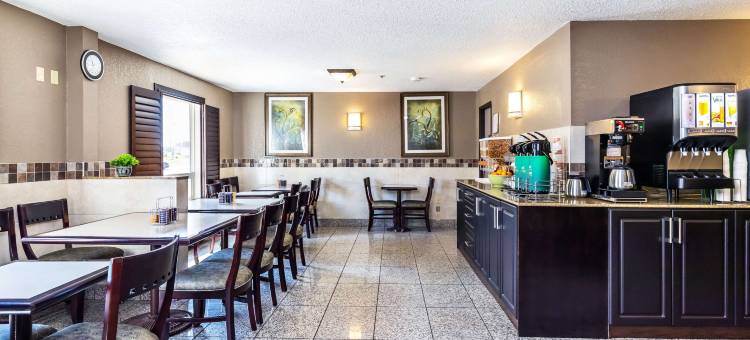 凯艺套房酒店(Quality Inn & Suites Yorkton)图片