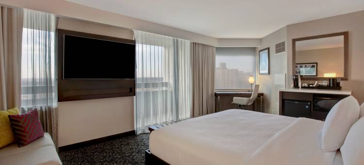 埃姆布里奇酒店集团俄克拉何马城塔楼酒店(Embassy Suites by Hilton Oklahoma City Northwest)图片