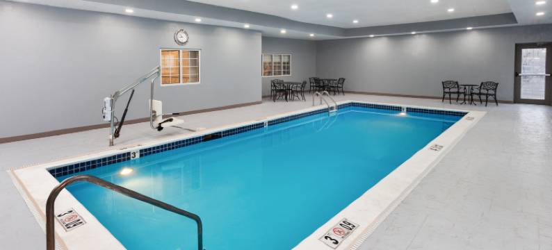 Candlewood Suites 路易斯维尔北(Candlewood Suites LOUISVILLE NORTH by IHG)图片