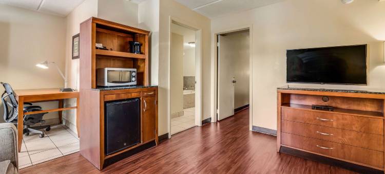 格里芬北伊克诺旅馆及套房(Econo Lodge Inn & Suites Griffin North)图片