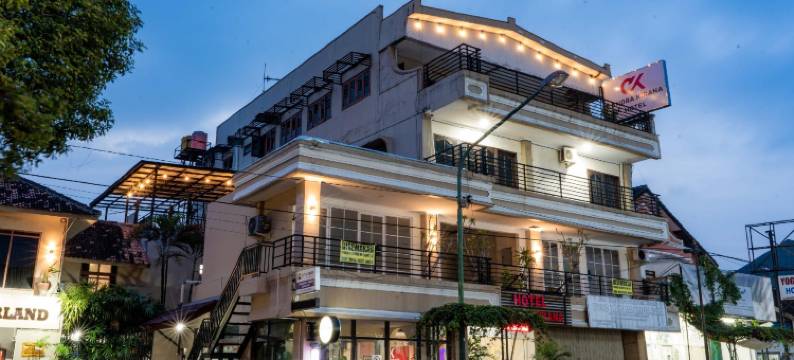 坎德拉基拉纳酒店-普拉维罗塔曼日惹-红门酒店合作(Hotel Candra Kirana Syariah Prawirotaman Yogyakarta Mitra RedDoorz)图片