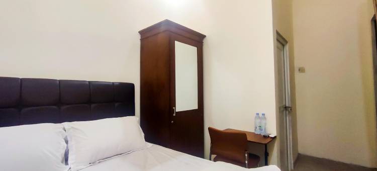 Griya Poerwoto Syariah Near Pasar Klewer Solo RedPartner图片