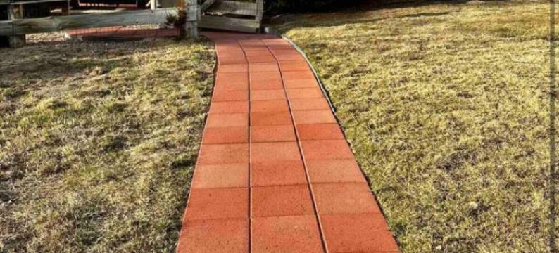 Family Time Basement Suite-Hot Tub, Playroom, Views, Yard, Fire Pit图片