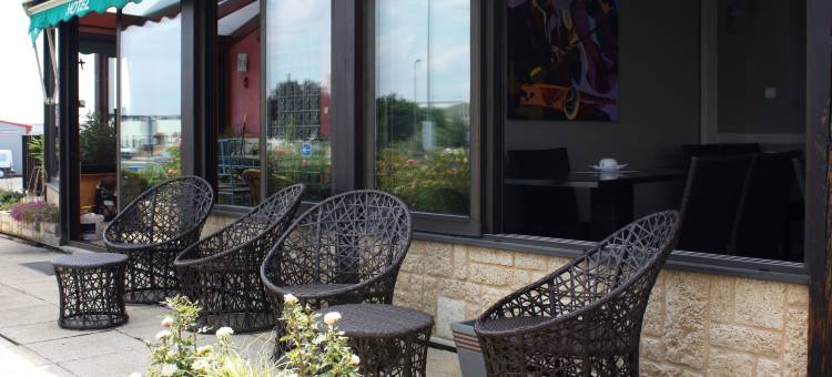 图阿尔接触驿站酒店(Contact Hôtel du Relais Thouars)图片