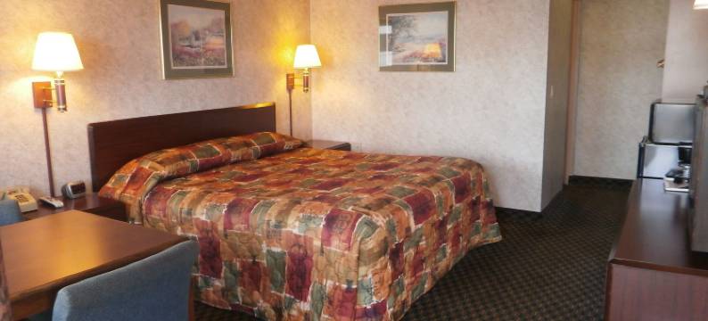 里奇蒙套房酒店(Richmond Inn and Suites)图片