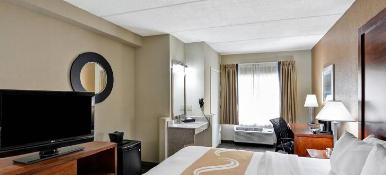 凯艺套房酒店-遗址公园(Quality Inn & Suites Heritage Park)图片