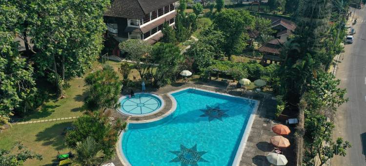 塔曼萨里酒店达恩度假村(Taman Sari Hotel Dan Resort)图片