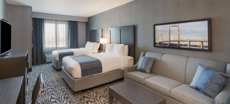 纳威克绍斯里奇舒适套房酒店(Comfort Suites Kennewick at Southridge)图片