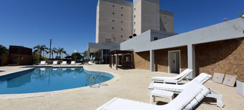 Camberland 拉马约酒店(Hotel Camberland Ramallo)图片